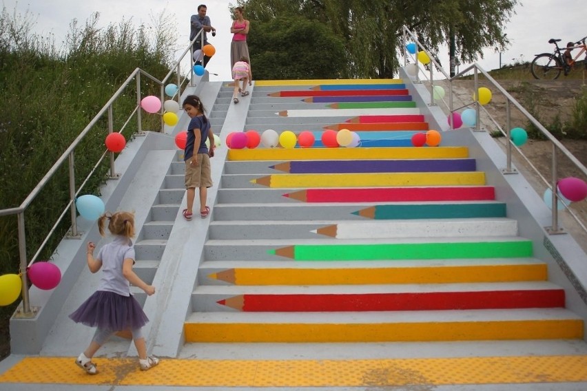 Można już podziwiać najbardziej kolorowe schody w Poznaniu