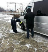 Powiat oświęcimski. Policjanci skontrolowali busy i autobusy przewożące dzieci i młodzież do szkół