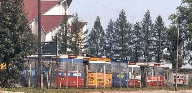 Autobusy dla Gorlic już na jazdach próbnych. Wkrótce do nas trafią, ale czy ktoś jeszcze pamięta, czym jeździliśmy jeszcze dekadę-dwie temu?