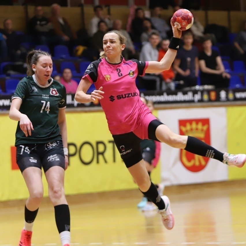 Zawodniczki Suzuki Korona Handball Kielce znów wytrzymały ciśnienie w końcówce i pokonały MKS VITAMINEO Jelenią Górę w Lidze Centralnej