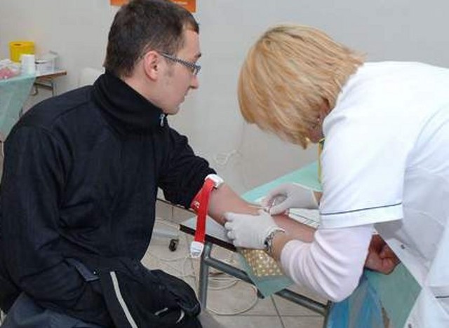 Oddaj krew w ramach kampanii Polskiego Czerwonego Krzyża.