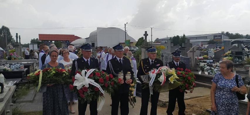 Uroczystemu nabożeństwu przewodniczył arcybiskup Wacław...