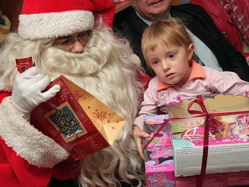 Grudziądz: Bogaty Mikołaj zawitał do dzieci z Hostelu