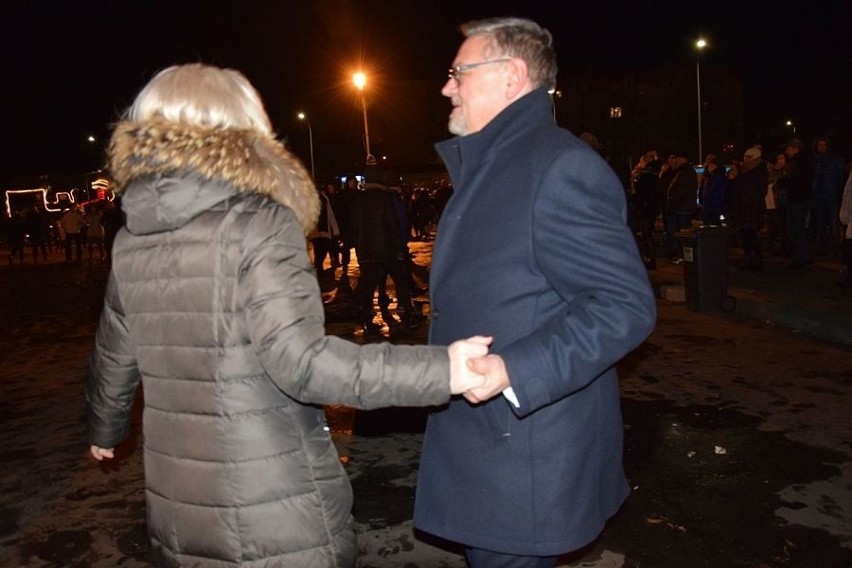 Andrzej Duda tańczył na sylwestrze w Kolnie (zdjęcia)