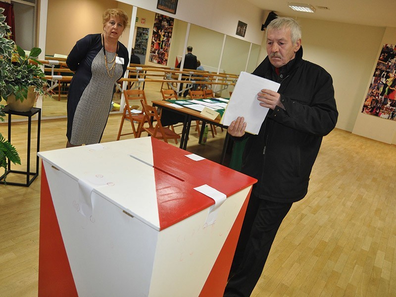 Powiat szczecinecki głosuje. Bez ekscesów