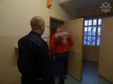 Zatrzymano sprawców kradzieży w sklepie jubilerskim w Lęborku