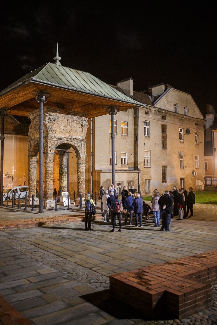 Tarnowianie upamiętnili 80. rocznicę spalenia synagog w mieście [ZDJĘCIA]