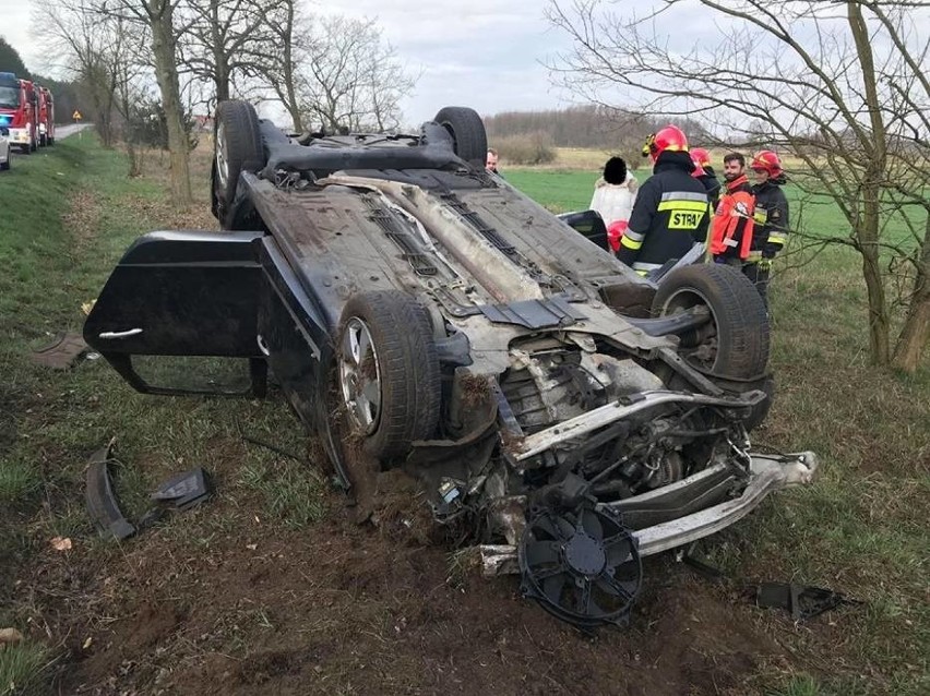 W poniedziałkowy poranek na drodze pomiędzy Nadolnikiem a...