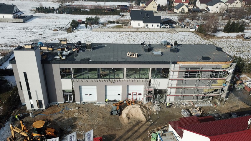 Nowa remiza w Bilczy już prawie gotowa! Będzie jedną z najnowocześniejszych w województwie. Zobaczcie zdjęcia i film z drona