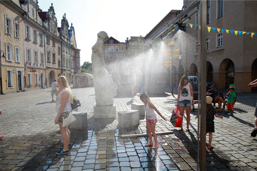Kurtyna wodna na Rynku w Opolu.