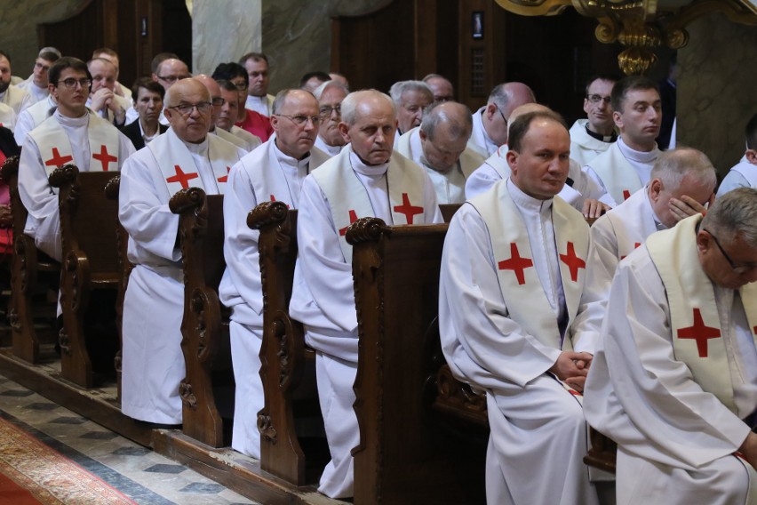 Diecezja kielecka ma siedmiu nowych księży. Święcenia...