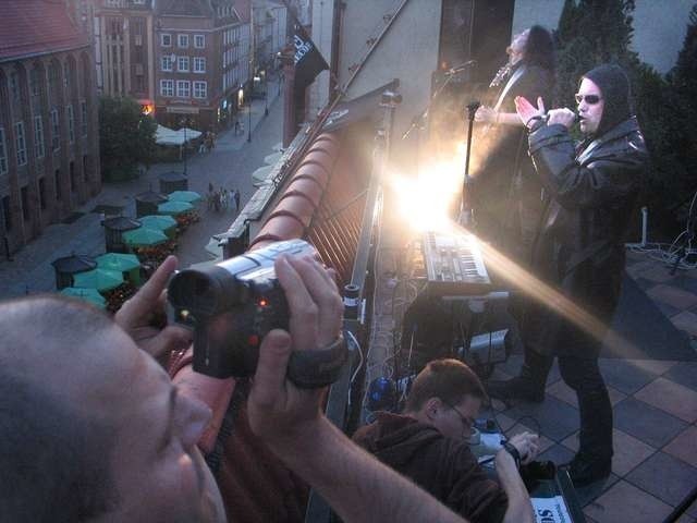 Koncert Butelki na dachu PDT w 2005 r. wywołał spore poruszenie