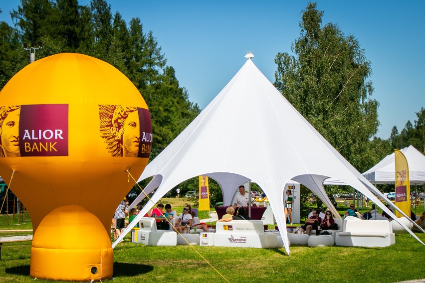 Zawojski Festiwal Biegowy Alior Bank z widokiem na Królową Beskidów. Na trasie liski, niedźwiedzie i ultramaratończycy