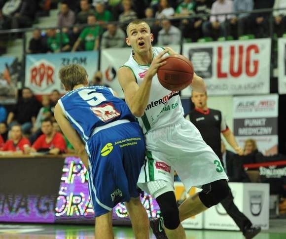 Przemysław Zamojski w pierwszym meczu z Tarnobrzegiem zdobył dla Stelmetu Zielona Góra 12 punktów. A w sobotę rzucił dla nas aż 20 punktów!