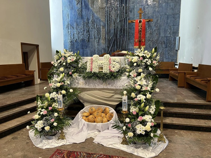 Pierwsza Komunia Święta w parafii Chrystusa Króla w Kielcach. Uroczysta msza święta z piękną oprawą. Zobacz zdjęcia