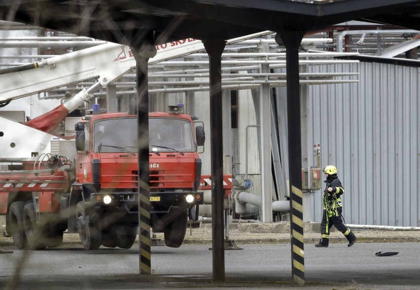 Czechy: Wybuch w zakładach chemicznych Unipetrol w Kralupach nad Wełtawą [ZDJĘCIA] 6 osób nie żyje. Przyczyna eksplozji nie jest znana