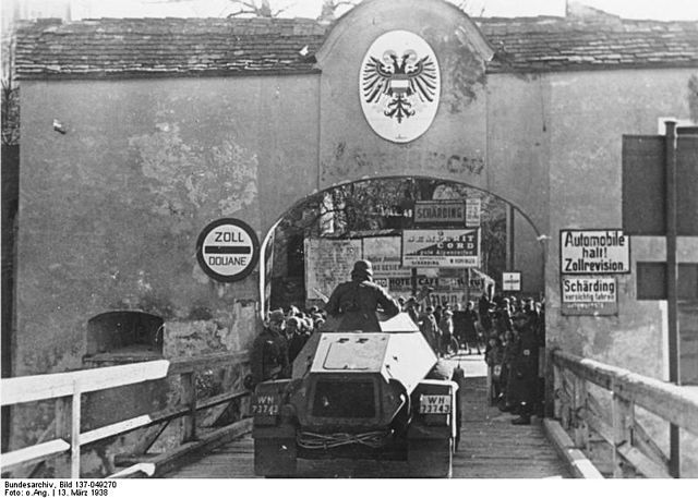 Brama Wiednia po Anschlussie Austrii, 13 marca 1938 roku