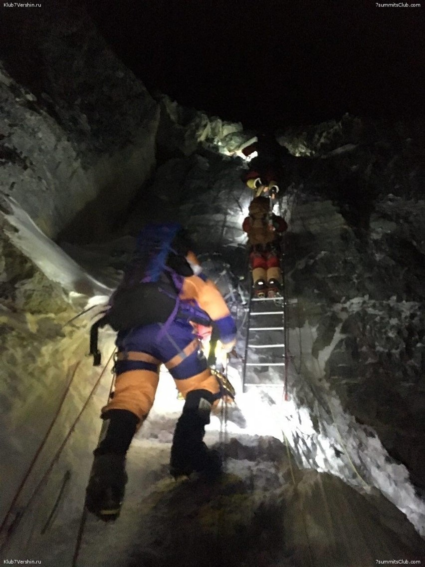 Kielecki przedsiębiorca i społecznik Kamil Suchański zdobył Mount Everest