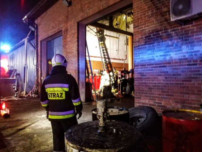 Pożar budynku w Boronowie. Straż pożarna podała wstępne przyczyny wybuchu ognia 