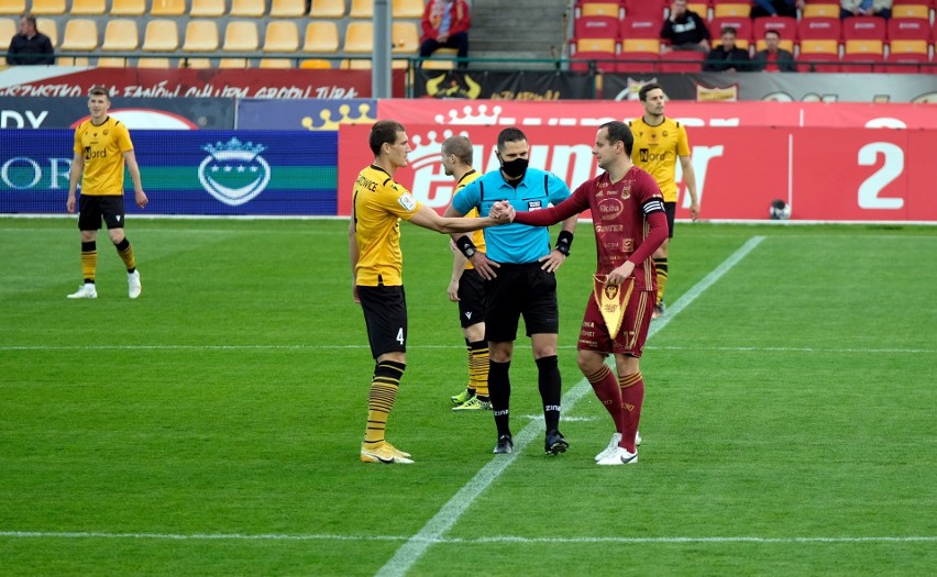 Chojniczanka Chojnice przegrała 0:3 z GKS-em Katowice i nie...