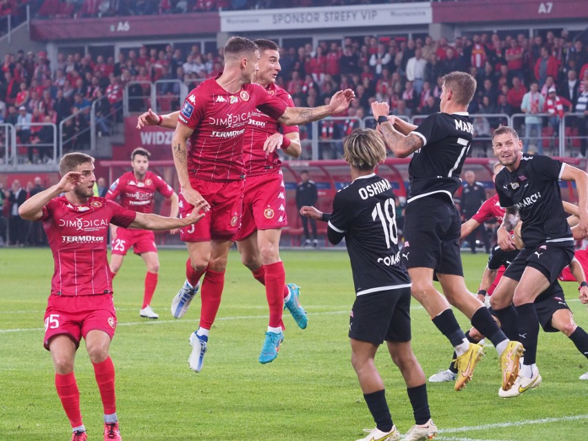 Widzew-Lech. Mistrz Polski zagra w niedzielę na stadionie przy al. Piłsudskiego w Łodzi