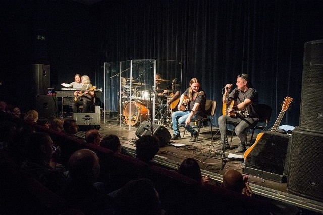 Sebastian Riedel i zespół Cree wystąpili w Kinie Regis w Bochni