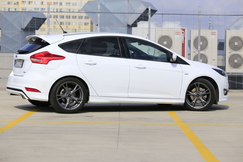 Ford Focus 1.5 EcoBoost ST Line...