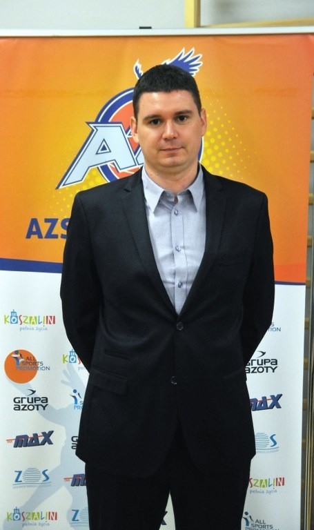 - Chciałbym wprowadzić do klubu trochę spokoju i stabilizacji - powiedział nowy dyrektor AZS, Piotr Kwiatkowski. 