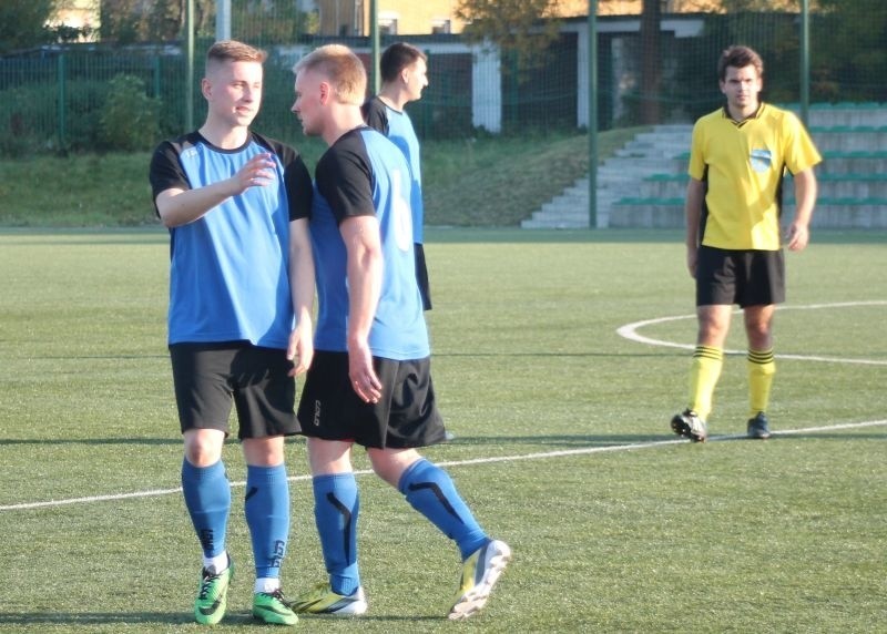 Centrum Radom - Megawat Świerże Górne 0:2