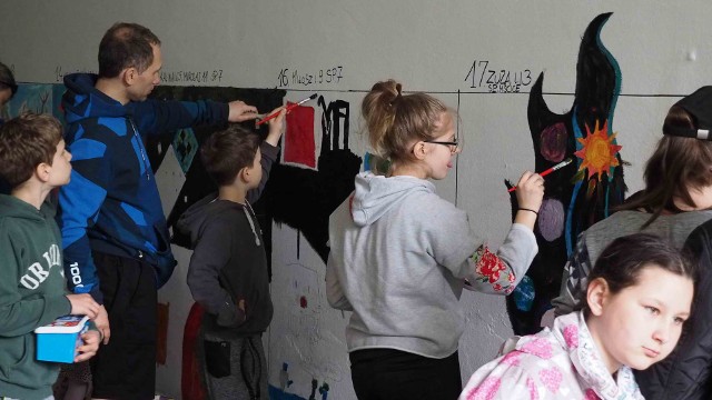 W sobotnie południe w ramach tegorocznych obchodów Dni Koszalina, w przejściu podziemnym w koszalińskim parku odbył się konkurs malarstwa ściennego.Zobacz także Festiwal Smaków Food Trucków 2017 przy amfiteatrze (archiwum)