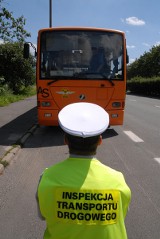 ITD kontrolowała autobusy w Zielonej Górze. Z powodu usterek zatrzymano 14 dowodów rejestracyjnych 