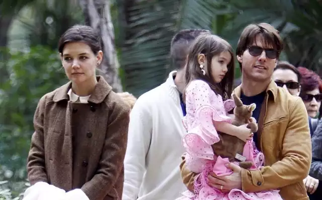 Tom Cruise zupełnie nie uczestniczy w życiu córki. Aktor nie widział się z Suri od dekady