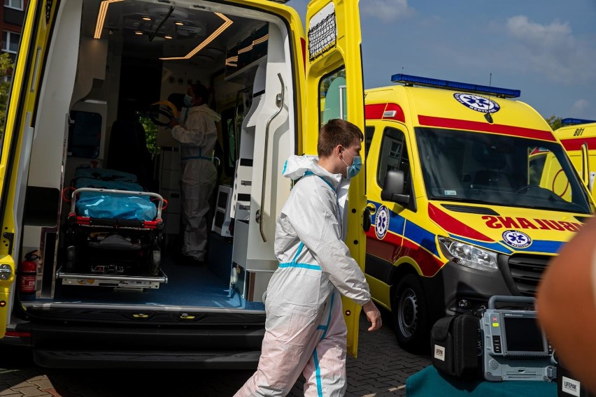 WSPR w Białymstoku ma cztery nowe ambulanse