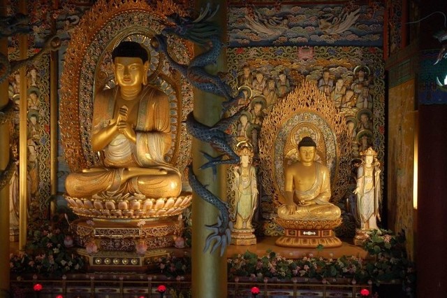 Wizerunek Buddy w świątyni koreańskiej