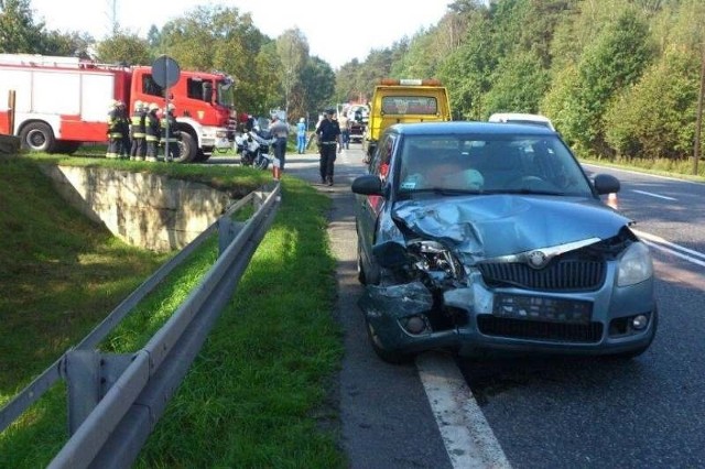 Kolizja w Dąbrowie. Sprawca został ukarany mandatem.