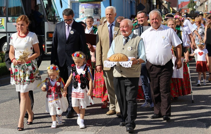 Zebrali plony, zrobili wieńce i potem hucznie świętowali