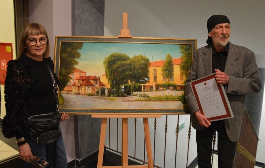 Tarot. Wystawa obrazów Ryszarda Rosińskiego w Skarżysku - Kamiennej. Zobacz niesamowite prace