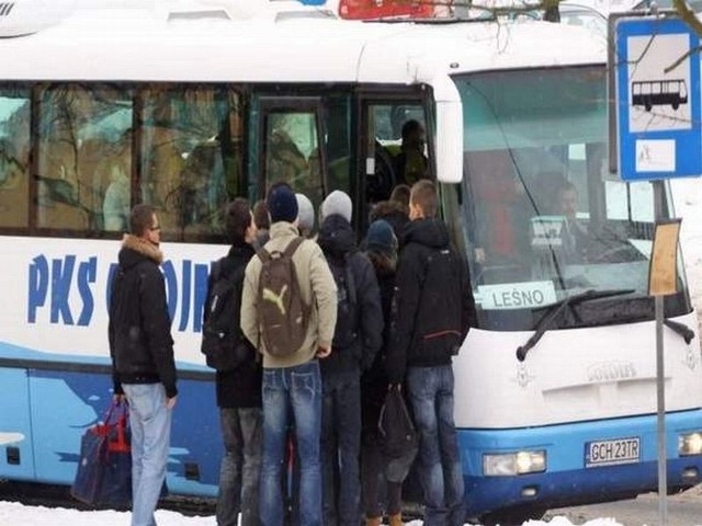 Czytelnik krytykuje PKS Chojnice za traktowanie pasażerów.