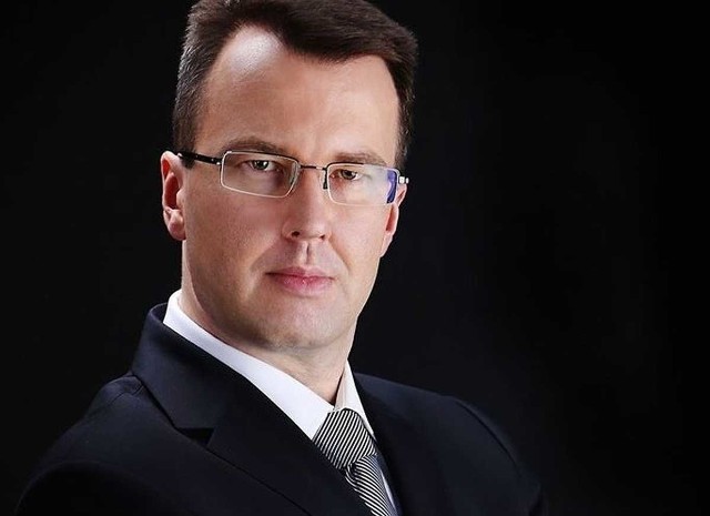 Dr hab. Piotr Chrobak