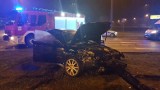 Wypadek w Łodzi. Groźne zderzenie samochodów na rondzie Inwalidów