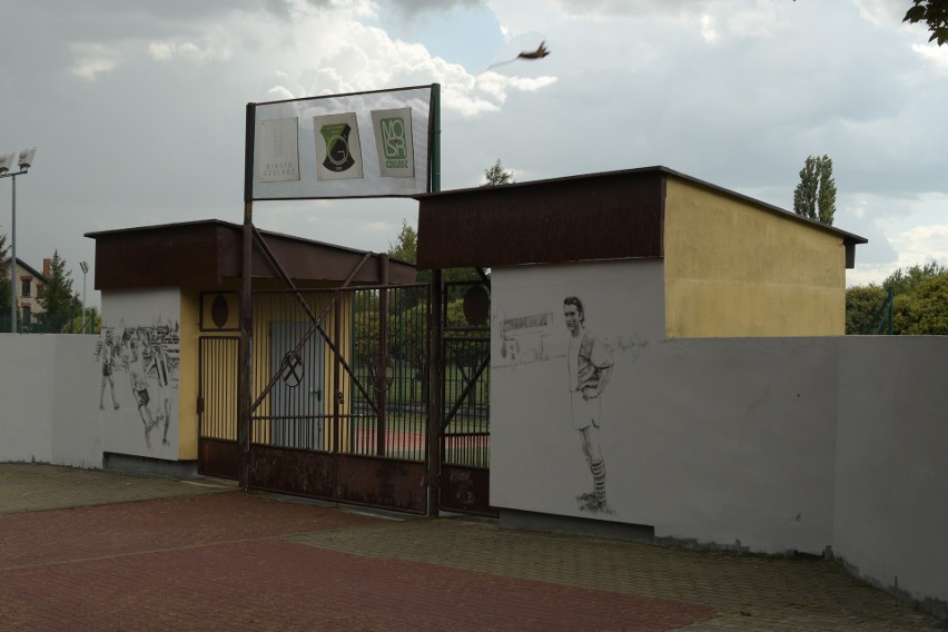 Czeladź. Przy stadionie Górnika Piaski powstaje wyjątkowy mural