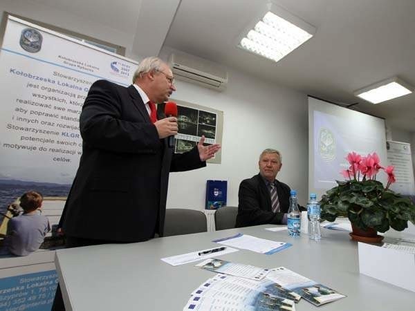 Od lewej: członek zarządu KLGR Piotr Szczygielski i Ryszard Klimczak.