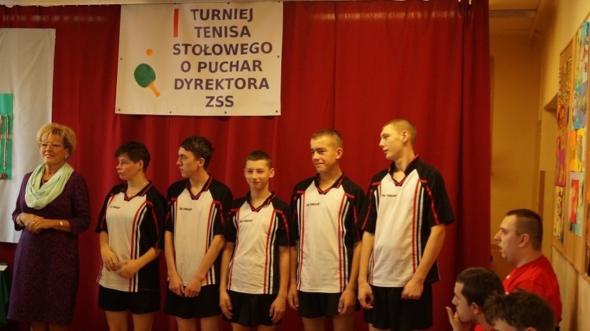 Turniej tenisa stołowego w Zespole Szkół Specjalnych w Ostrowcu 