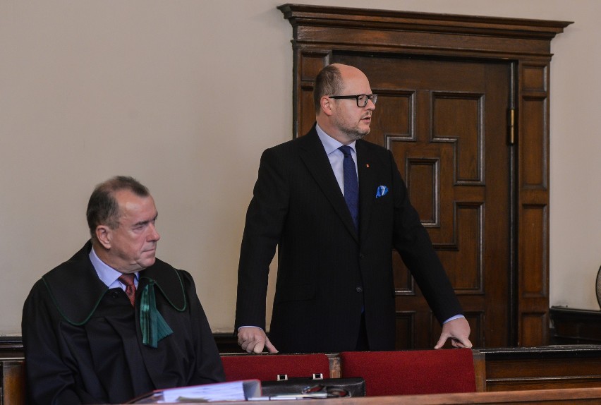 Proces Pawła Adamowicza przed gdańskim Sądem Rejonowym....