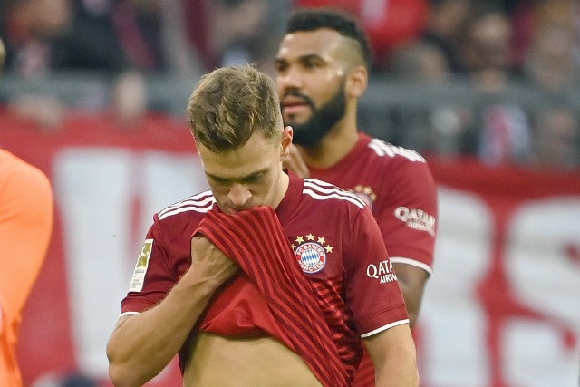 Joshua Kimmich to jeden z pięciu piłkarzy Bayernu, który wciąż nie zaszczepił się na COVID-19