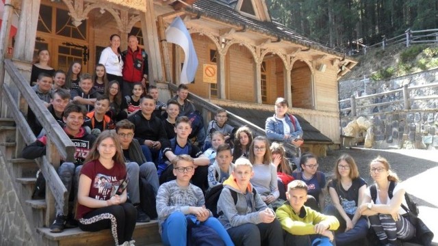 Uczniowie z Odrzywołu mieli okazje poznać najciekawsze miejsca na Podhalu, zwiedzić Zakopane, przejść się szlakami.