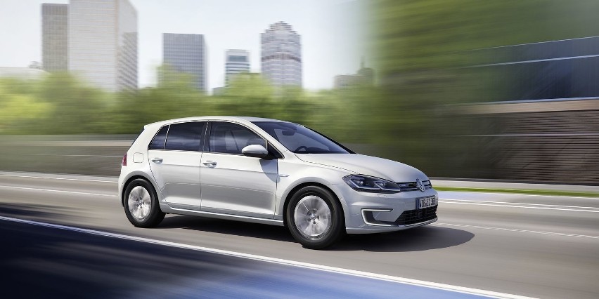 Volkswagen e-Golf...