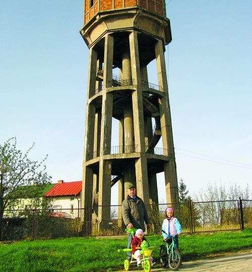 Henryk Cwalina nie ma wątpliwości: restauracja na wieży z pięknym widokiem na Narew przyciągnęłaby tłumy.