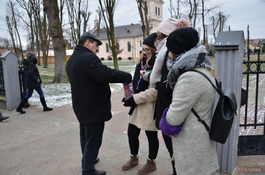 WOŚP 2018 w Kozienicach, Ursynowie i Garbatce - Letnisko. Z kwesty i licytacji zebrano ponad 65 tysięcy złotych na leczenie noworodków