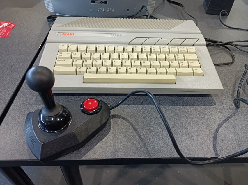 Komputery i konsole Atari w swojej bibliotece miały masę...